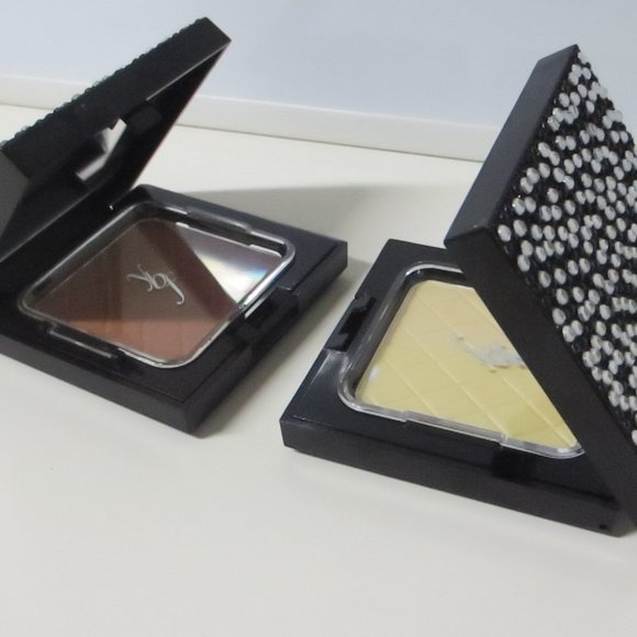 YBF best bronzer & beYoutiful blush -Neutralizing Pressed Yellow Powder (2pc) - Picture 5 of 5